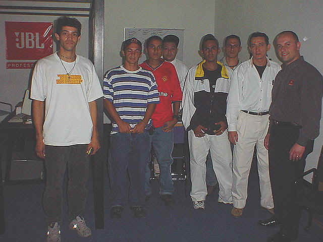 jblvisit.jpg (34029 bytes)